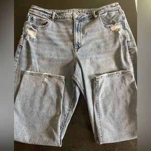 Women’s American Eagle jeans